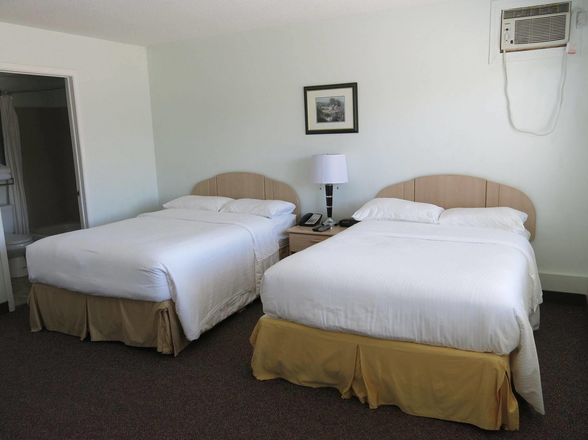 Shemron Suites Hotel Deep River Eksteriør bilde