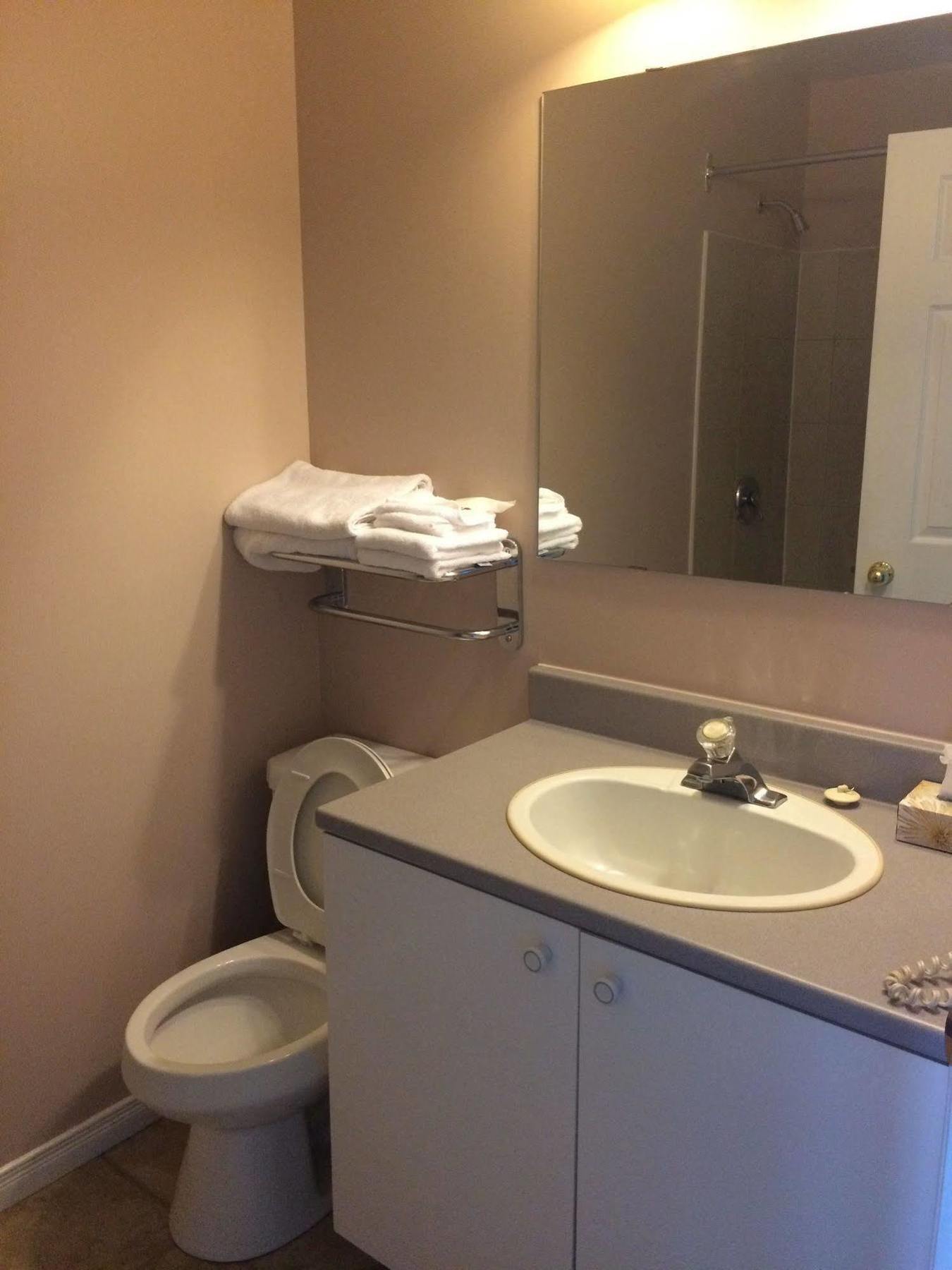 Shemron Suites Hotel Deep River Eksteriør bilde