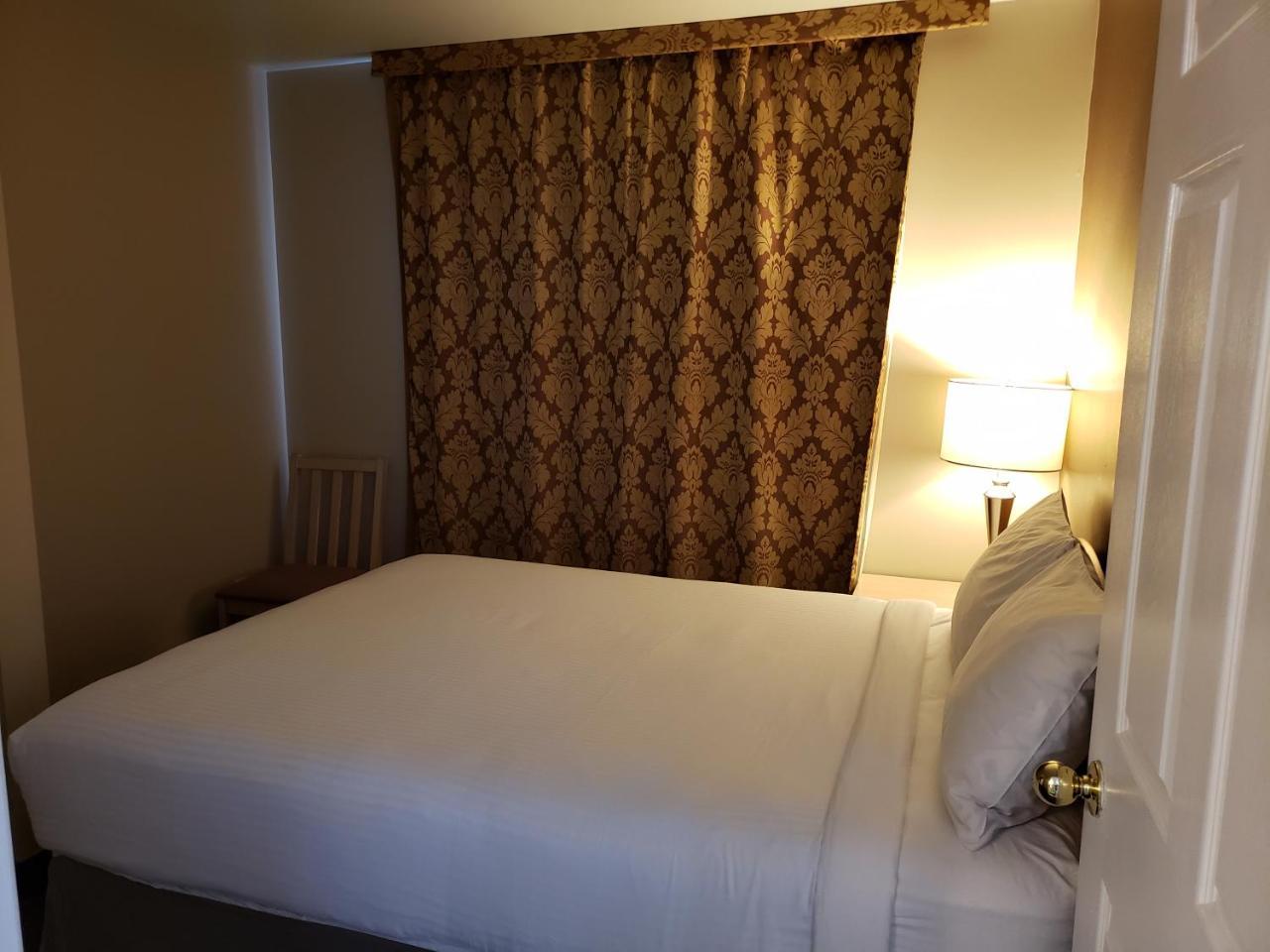 Shemron Suites Hotel Deep River Eksteriør bilde