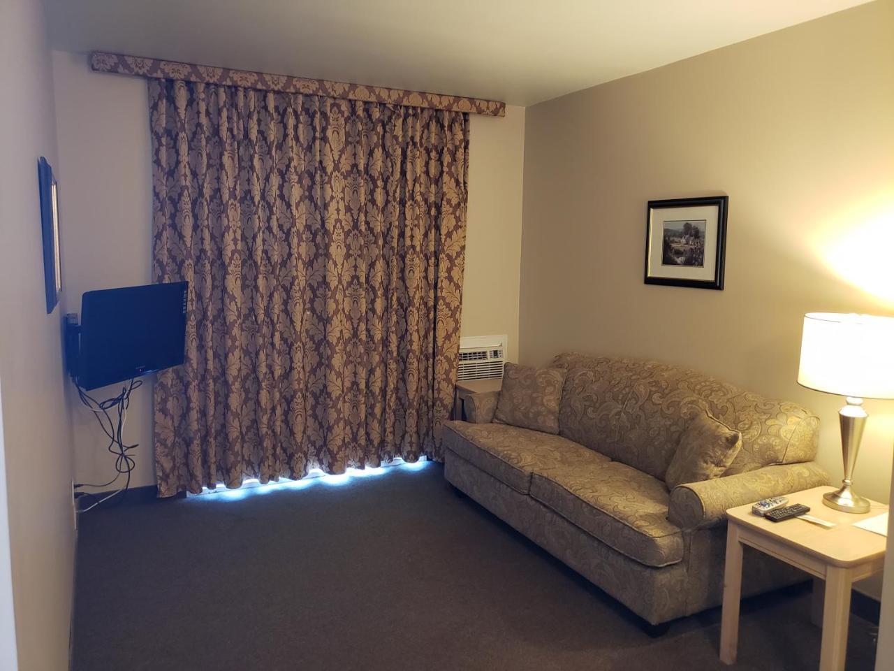 Shemron Suites Hotel Deep River Eksteriør bilde