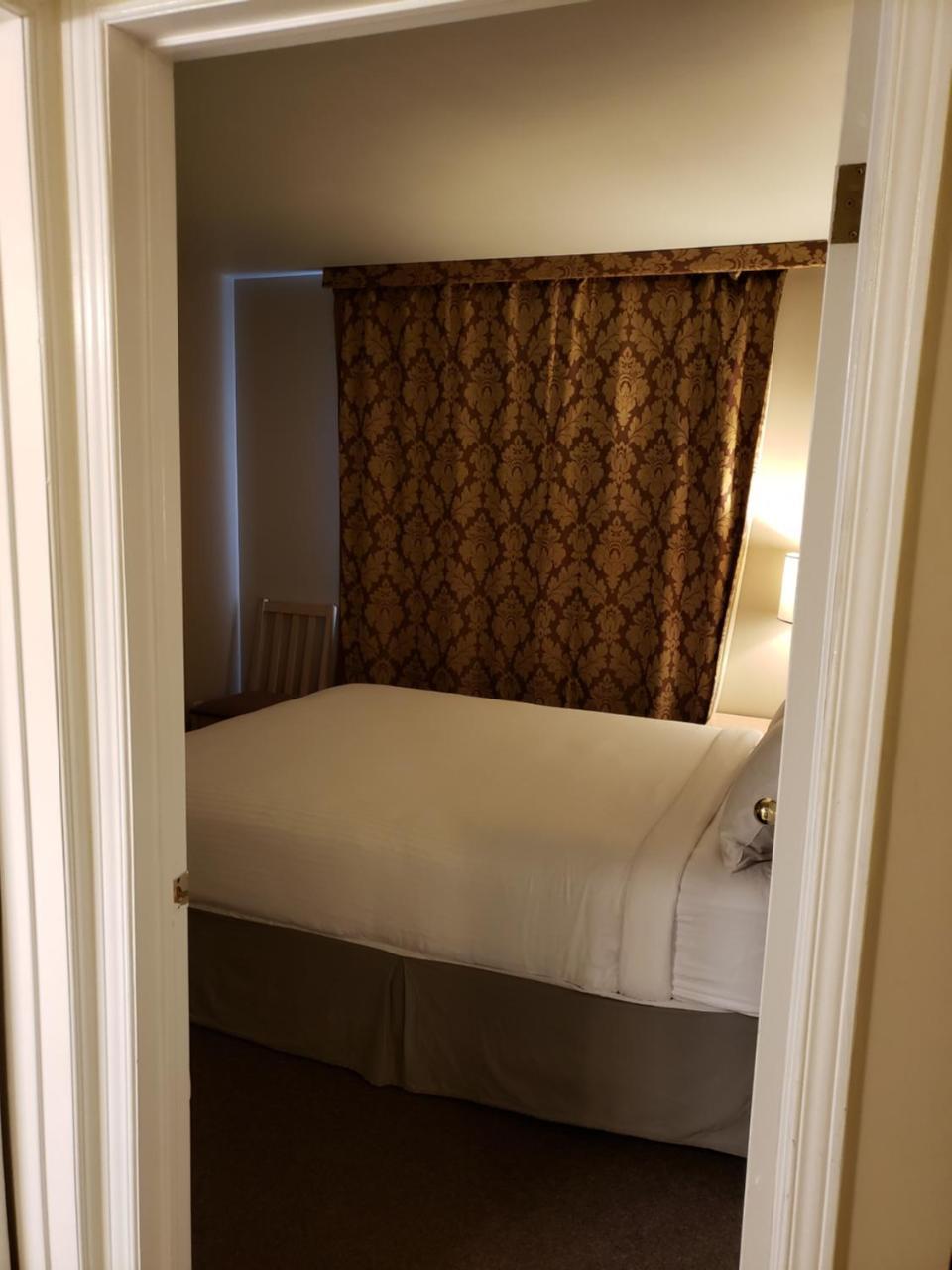 Shemron Suites Hotel Deep River Eksteriør bilde