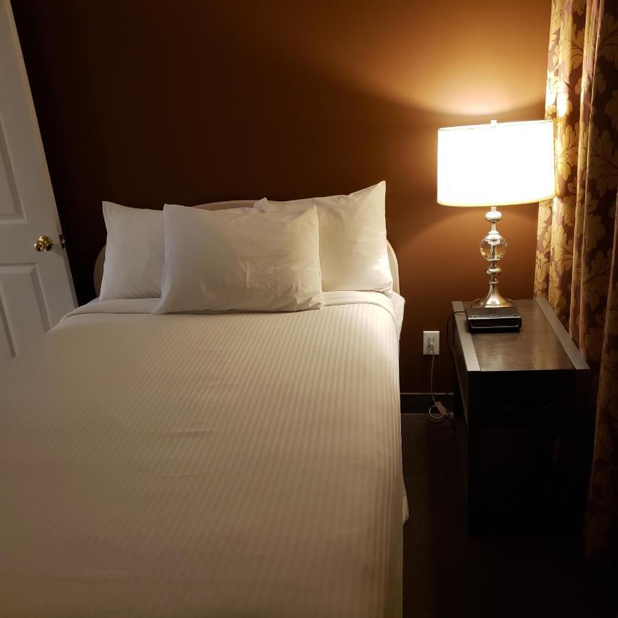 Shemron Suites Hotel Deep River Eksteriør bilde